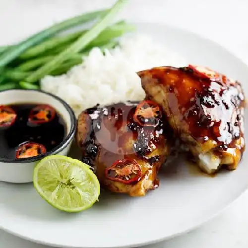 Gambar Makanan Lalapan Ayam Goreng Bumbu Desa, Jimbaran 18