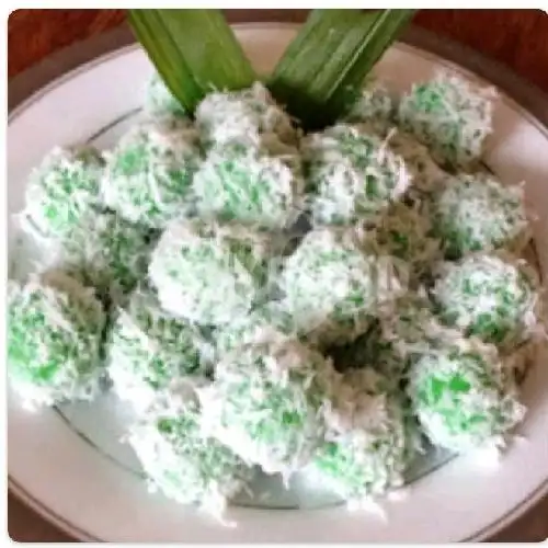 Gambar Makanan Putu Bambu Medan 8