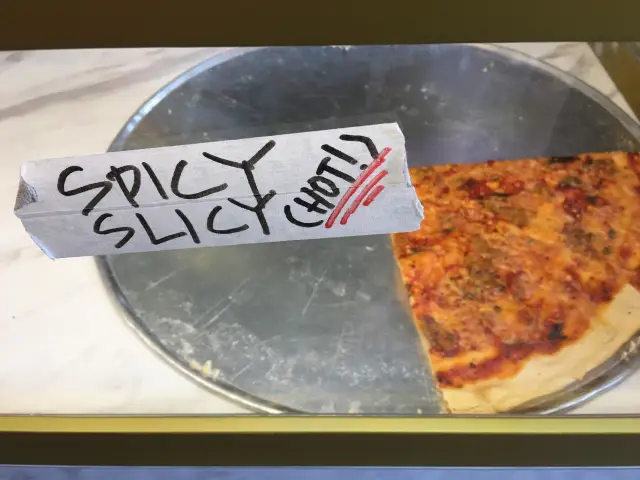 Gambar Makanan Marty's Pizza 11