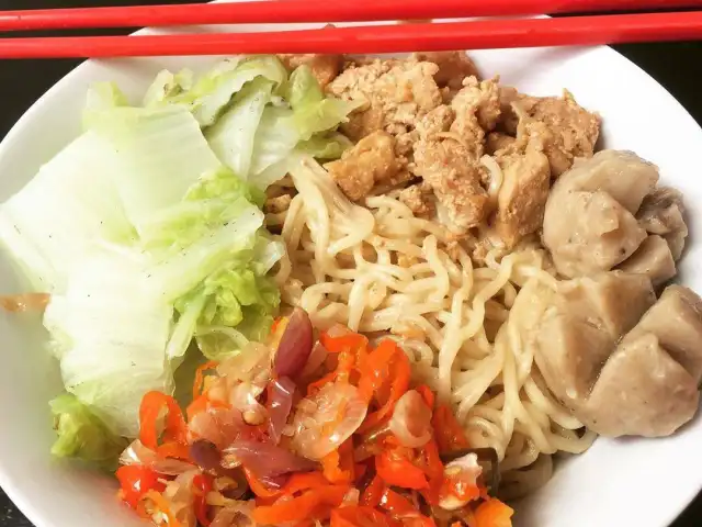 Gambar Makanan Mie Akong 8