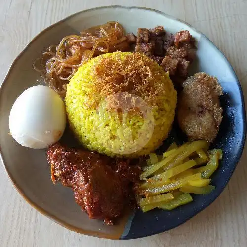 Gambar Makanan Nasi Kuning ABG, Makassar 8