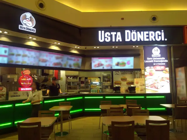 Usta Dönerci'nin yemek ve ambiyans fotoğrafları 1