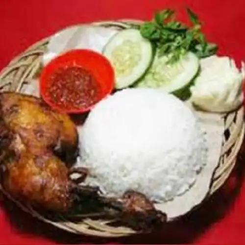 Gambar Makanan Lalapan Mbak Dewi, SD Muhammadiah Lama 9
