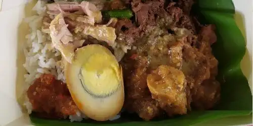 Nasi Gudeg Ibu Tari,Cibubur