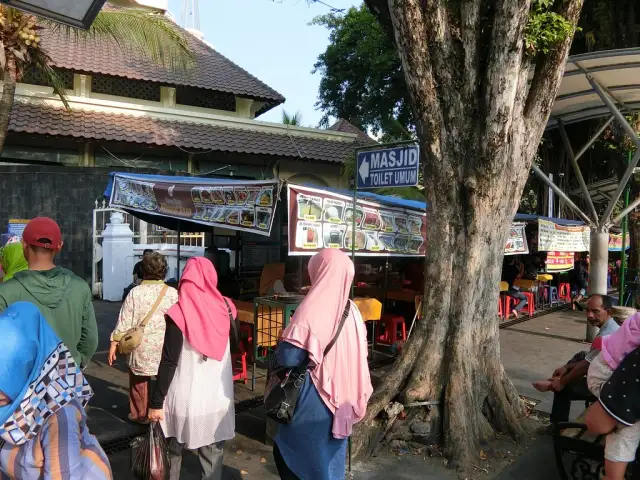 Warung Makan Nikmat Rasa