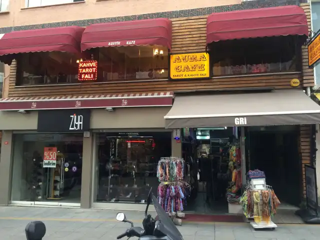 Aura Cafe'nin yemek ve ambiyans fotoğrafları 4