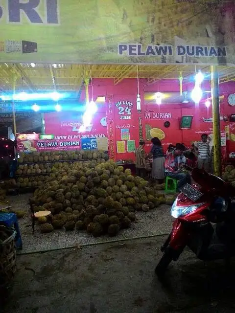 Gambar Makanan Durian Pelawi 14