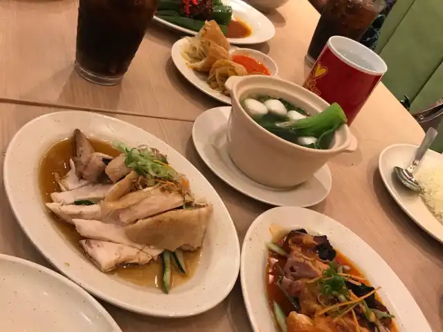 The Chicken Rice Shop Food Photo 13