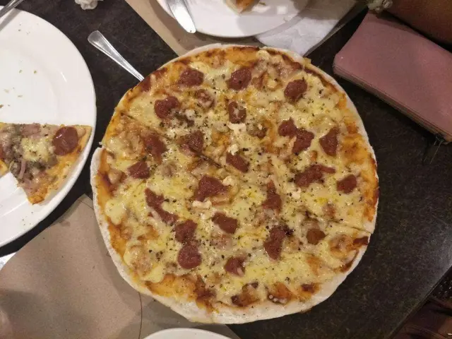 Handuraw Pizza Food Photo 19