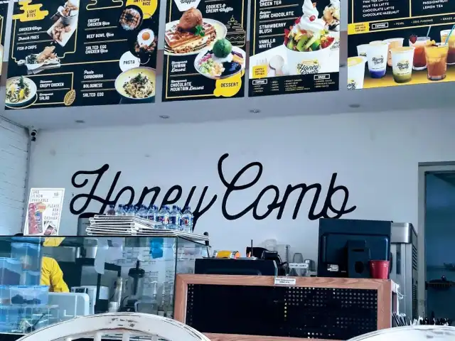 Gambar Makanan Honeycomb Cafe & Desserts Cibubur Kota Wisata 2