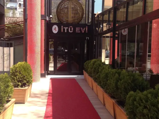 İ.T.Ü Evi Gümüşsuyu Restaurant'nin yemek ve ambiyans fotoğrafları 5