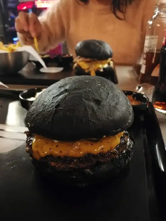 Unique Burgers'nin yemek ve ambiyans fotoğrafları 50