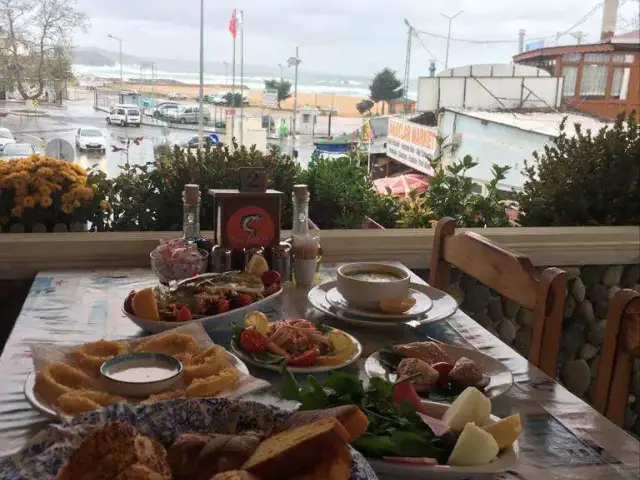 Riva Balıkçısı Faruk'nin yemek ve ambiyans fotoğrafları 8