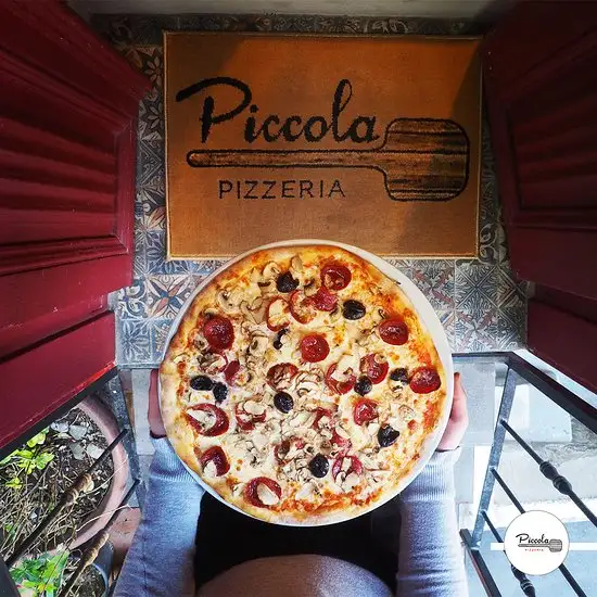 Piccola Pizzeria'nin yemek ve ambiyans fotoğrafları 1