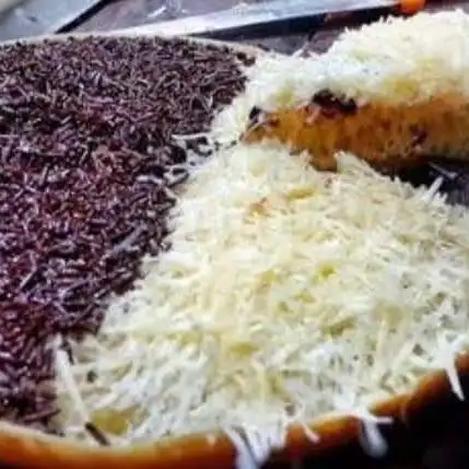 Gambar Makanan MARTABAK FAVORITE BANGKA NICCO, DEPAN TB ADAM JAYA 19