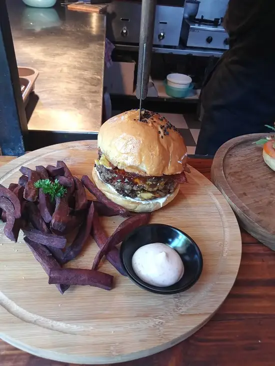 Gambar Makanan Freo Burger Factory 18