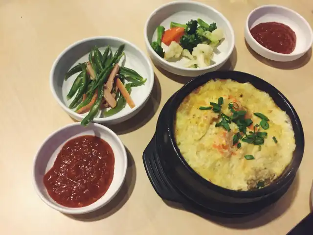 Arirang Korean Restaurant Food Photo 3