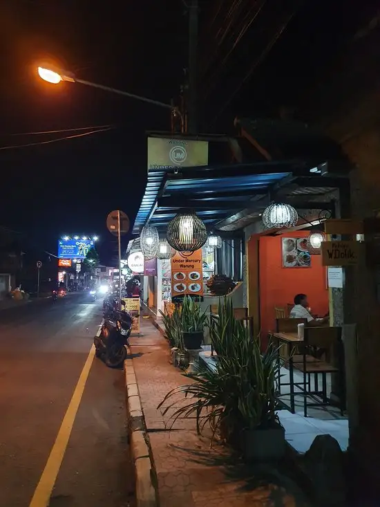 Gambar Makanan Warung Under Merkury 3