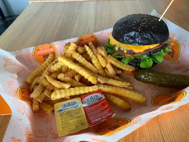 Burger Limited'nin yemek ve ambiyans fotoğrafları 6