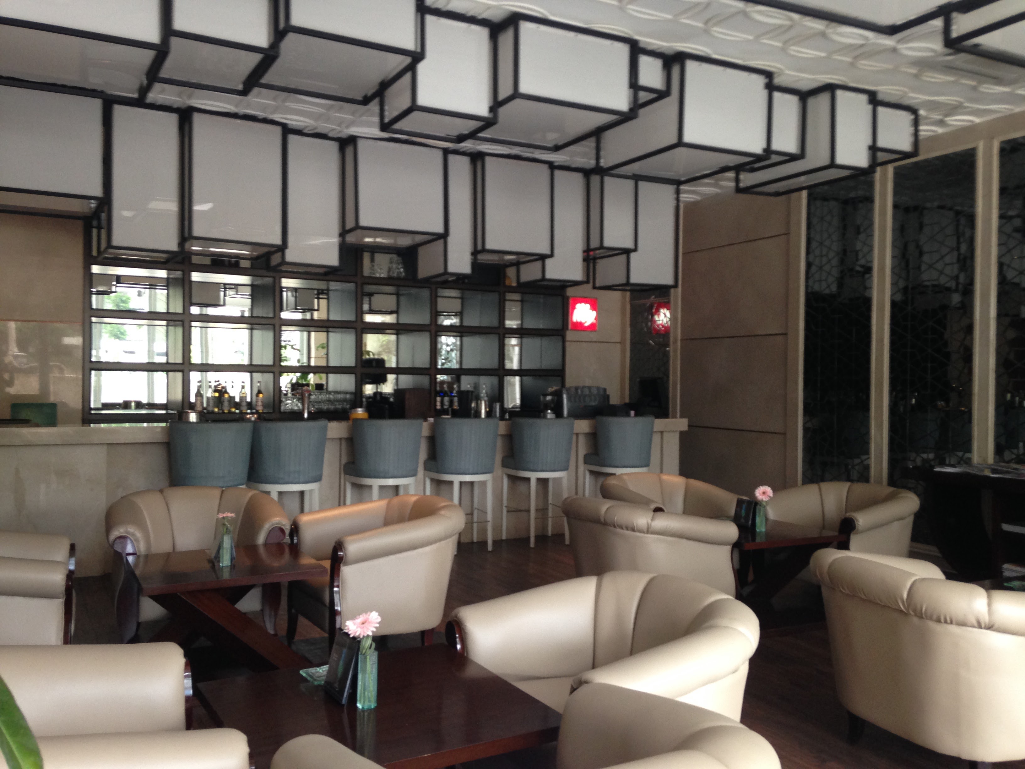 Splash Bar terdekat Restoran dan Tempat Makan Drink terdekat di Jakarta