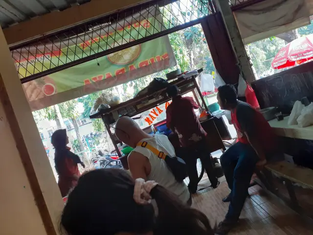 Soto Ayam Sempol