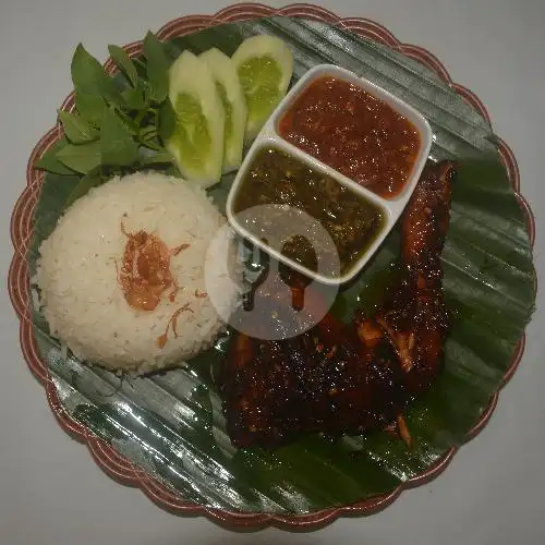 Gambar Makanan Nasi Bebek Sambal Hitam/ Ijo Putri Madura, Cikoko 5