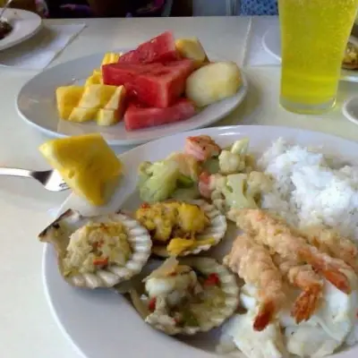 Joven's Grill and Seafood