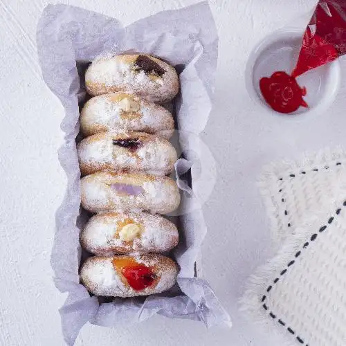 Gambar Makanan Bomboloni Kediri (Samping Geprek Layla), Bandarlor 10