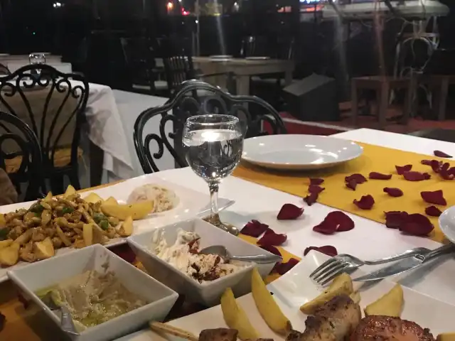 Şamdan Restorant'nin yemek ve ambiyans fotoğrafları 13