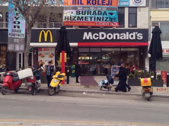 McDonald's'nin yemek ve ambiyans fotoğrafları 6