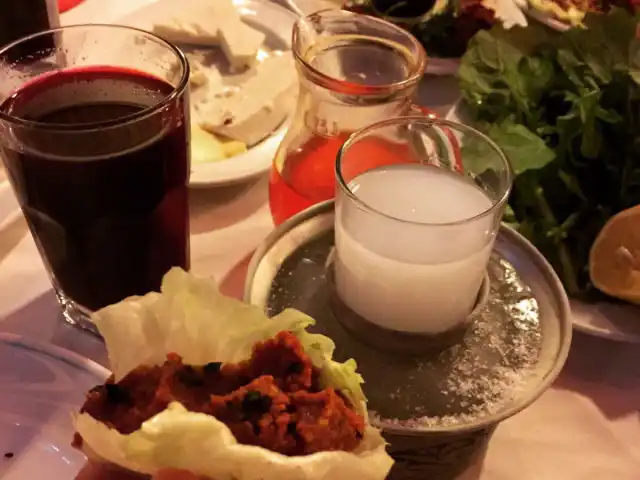 Gözde Adana Kebapçısı'nin yemek ve ambiyans fotoğrafları 52