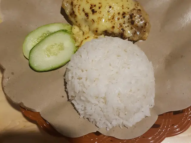 Gambar Makanan AyamGeprekSiGendut 3