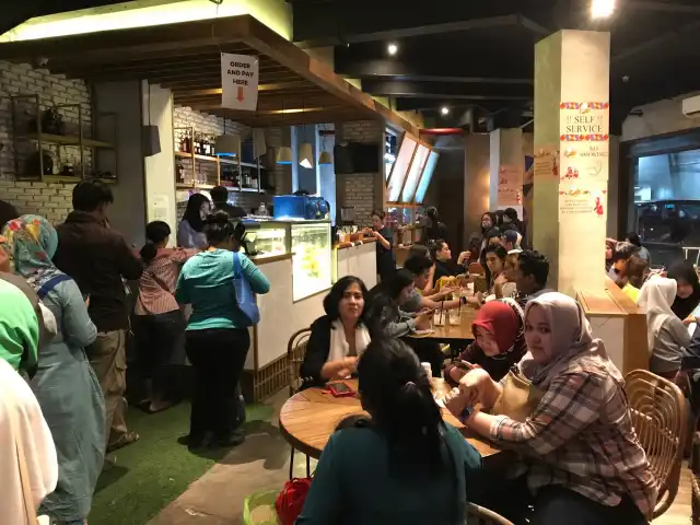 Gambar Makanan Dapur Asix Menteng 9