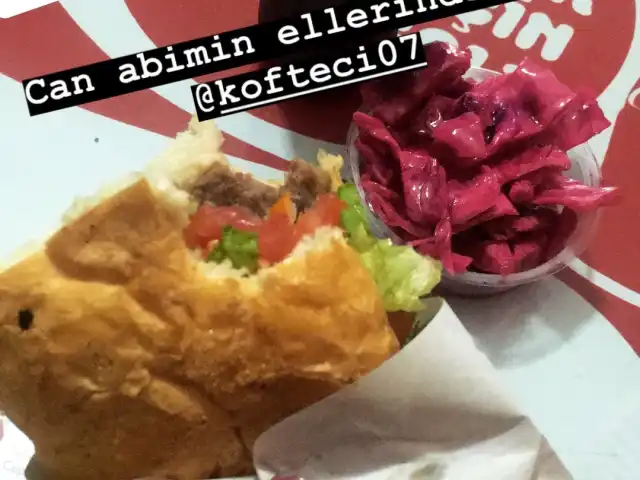 Köfteci İzzet'nin yemek ve ambiyans fotoğrafları 18