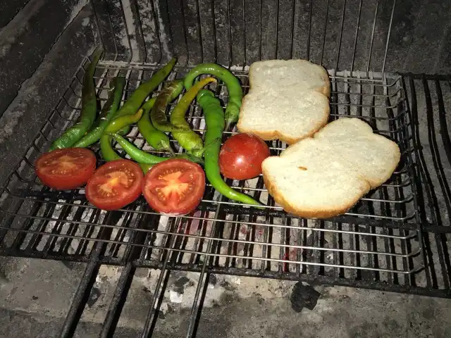 Bursa Modern Barbekü Alanı'nin yemek ve ambiyans fotoğrafları 2