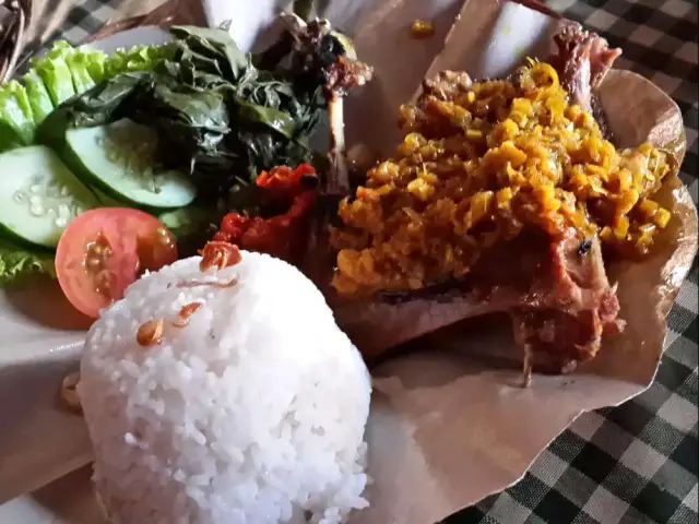 Gambar Makanan Bali Qui 7