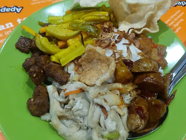 Gambar Makanan Nasi Uduk Ibu Sumi 10