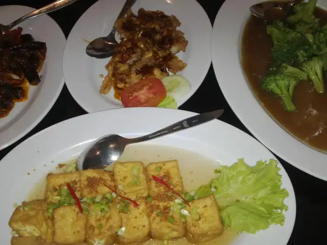 Gambar Makanan Golden Dragon Resto 6