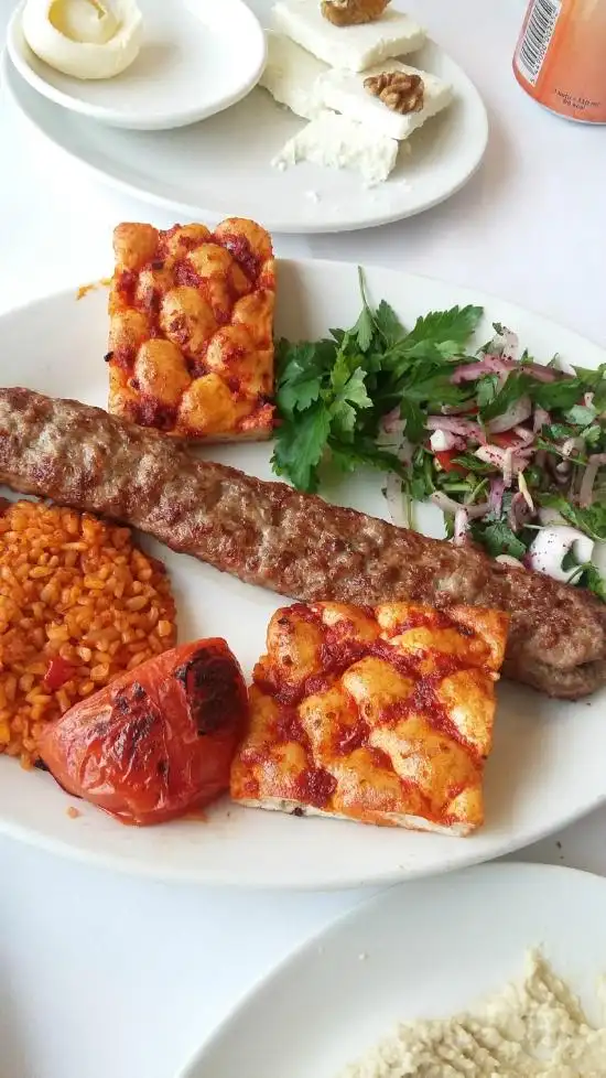 Dubb Kebab Restaurant'nin yemek ve ambiyans fotoğrafları 6