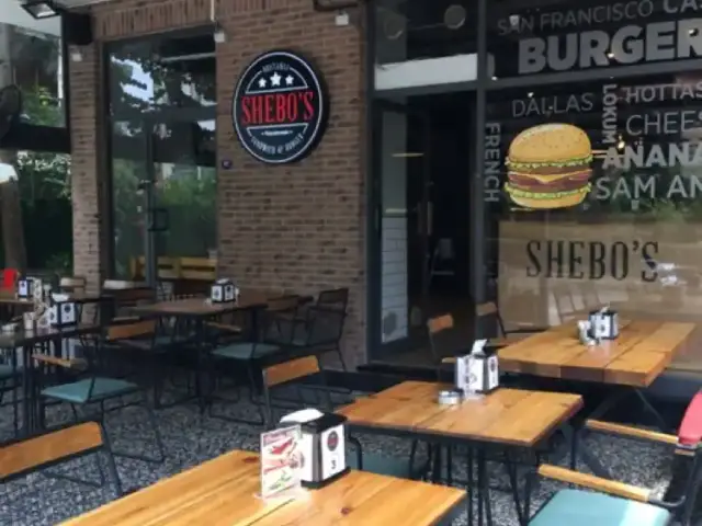 Shebo's Sandwich & Burger'nin yemek ve ambiyans fotoğrafları 3