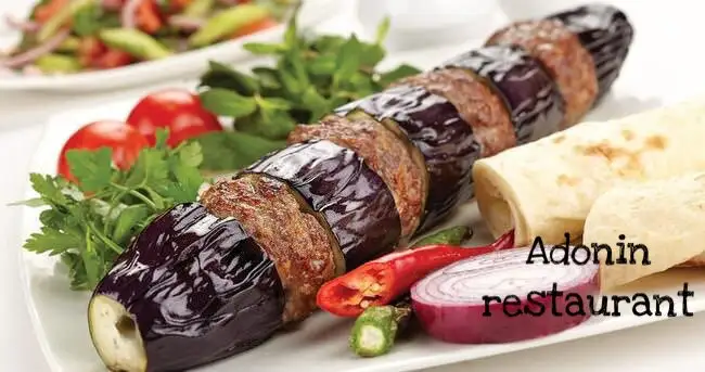 Adonin Cafe & Restaurant'nin yemek ve ambiyans fotoğrafları 9