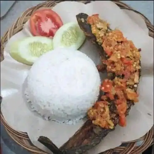 Gambar Makanan PECEL LELE LAMONGAN 14