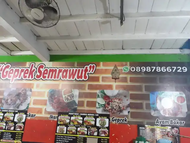 Gambar Makanan Ayam Geprek Semrawut 2