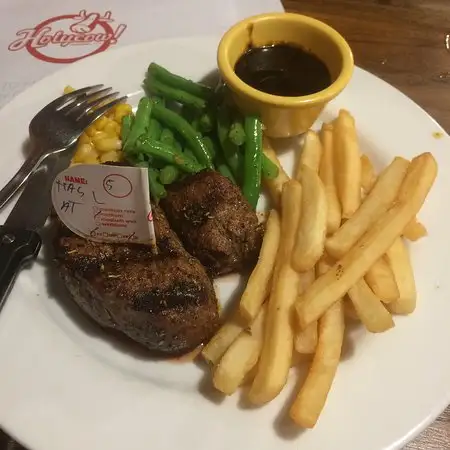 Gambar Makanan Holycow Steakhouse 14