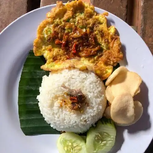 Gambar Makanan Ikan Goreng & Sup Ikan Pondok Men Asih, Denpasar 9