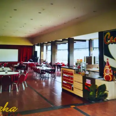 Cempaka Food Club