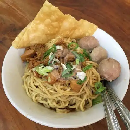 Gambar Makanan Bakso Mie Ayam Soto Pranega, Taman Griya, Jimbaran 6