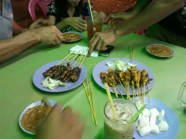 Al Basir Satay Food Photo 5