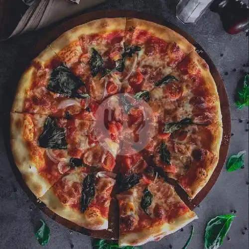 Gambar Makanan Scratch Pizza, Bali 9