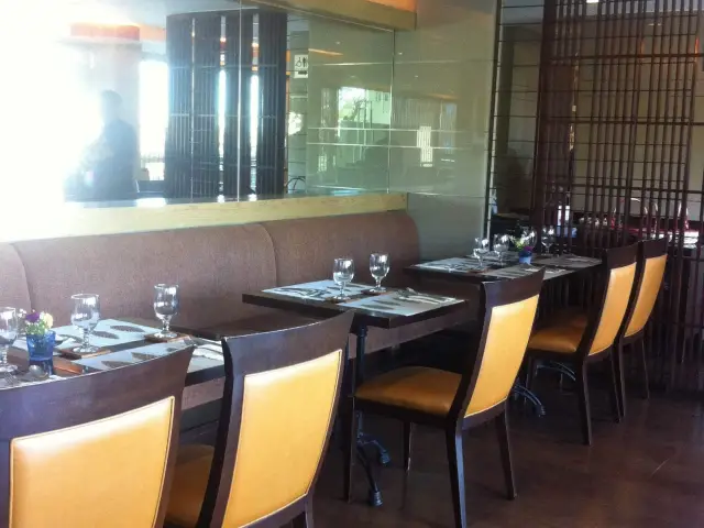 Azalea Restaurant - One Tagaytay Place Hotel Food Photo 5